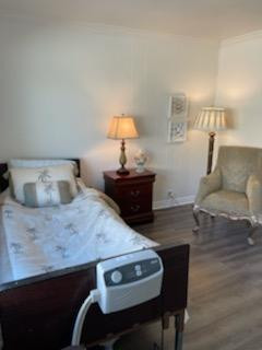 queens-home-seniors-day-care-in-orange-county-37